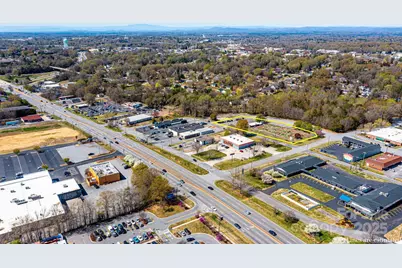 533 7th Avenue Place SW, Hickory, NC 28602 - Photo 11