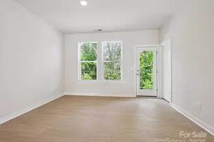 1425 Lithium Ln, Charlotte, NC 28211 - Photo 11