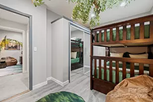 106 Bishop Cove Rd, Fairview, NC 28730 - Photo 33