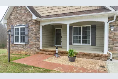 1263 Waterford Drive, Hickory, NC 28602 - Photo 3