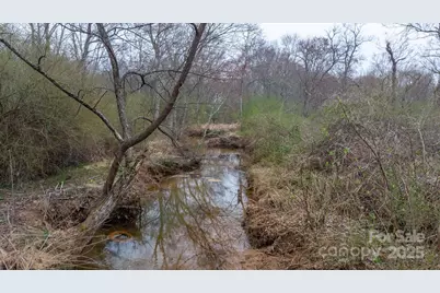 1263 Waterford Drive, Hickory, NC 28602 - Photo 45