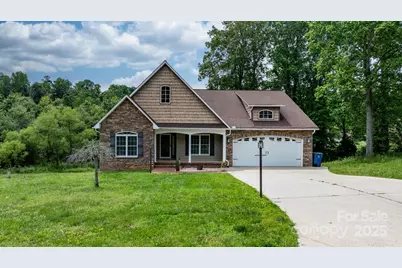 1263 Waterford Drive, Hickory, NC 28602 - Photo 1