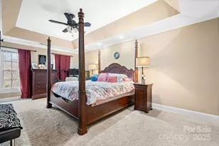 1263 Waterford Dr, Hickory, NC 28602 - Photo 15