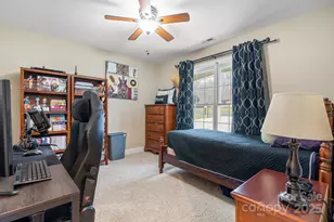 1263 Waterford Dr, Hickory, NC 28602 - Photo 23