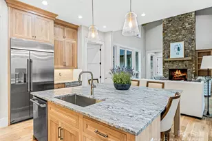 435 Barrington Dr, Asheville, NC 28803 - Photo 15