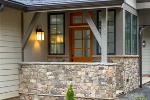 435 Barrington Dr, Asheville, NC 28803 - Photo 5