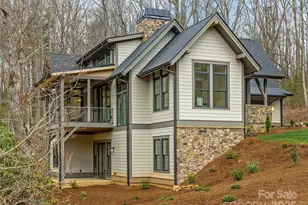 435 Barrington Dr, Asheville, NC 28803 - Photo 7