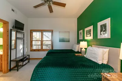 30 Club Villa Court #B/3, Burnsville, NC 28714 - Photo 21