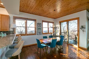 30 Club Villa Ct, Burnsville, NC 28714 - Photo 7