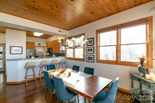 30 Club Villa Ct, Burnsville, NC 28714 - Photo 9