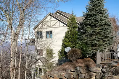 30 Club Villa Court #B/3, Burnsville, NC 28714 - Photo 3