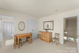 6635 Vlosi Dr, Charlotte, NC 28226 - Photo 15