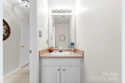 6635 Vlosi Drive, Charlotte, NC 28226 - Photo 9