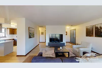 50 Maxine Lane #104, Hendersonville, NC 28739 - Photo 7