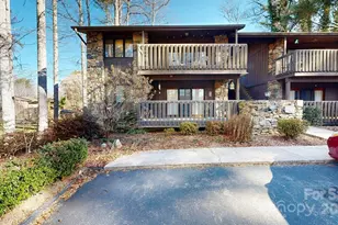 50 Maxine Ln, Hendersonville, NC 28739 - Photo 1