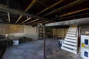 11 Season Ln, Asheville, NC 28805 - Photo 23