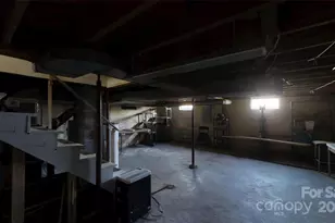 11 Season Ln, Asheville, NC 28805 - Photo 27