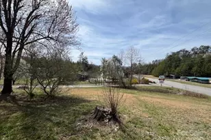 43 Flaming Arrow Dr, Whittier, NC 28789 - Photo 37