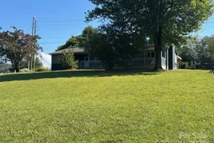 43 Flaming Arrow Dr, Whittier, NC 28789 - Photo 7