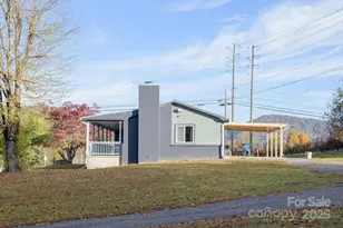 43 Flaming Arrow Dr, Whittier, NC 28789 - Photo 3