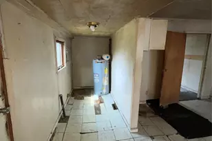 529 Devine St, Chester, SC 29706 - Photo 7