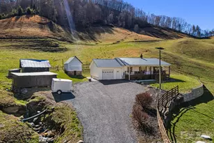 867 Indian Creek Rd, Burnsville, NC 28714 - Photo 41