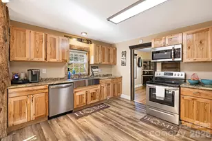 867 Indian Creek Rd, Burnsville, NC 28714 - Photo 21