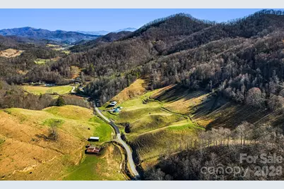 867 Indian Creek Road, Burnsville, NC 28714 - Photo 13