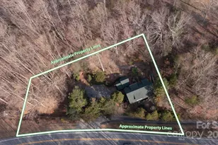 1506 Lynn Rd, Columbus, NC 28722 - Photo 27