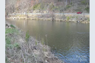 992 Hornet Drive, Whittier, NC 28789 - Photo 17