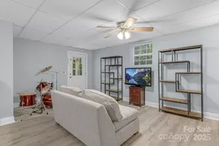 904 Mills Gap Rd, Fletcher, NC 28732 - Photo 25