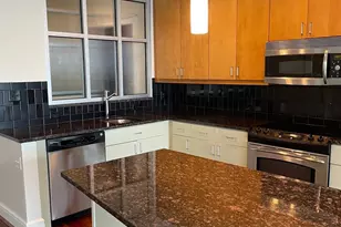 333 W Trade St, Charlotte, NC 28202 - Photo 7