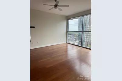 333 W Trade Street #1602, Charlotte, NC 28202 - Photo 5