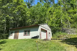 38 Buchanan Hill Rd, Bakersville, NC 28705 - Photo 15