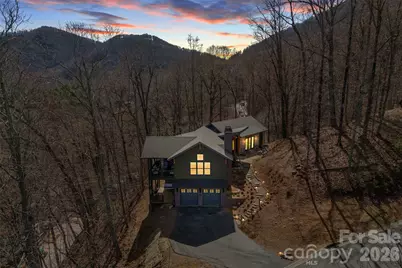 159 Settings Boulevard, Black Mountain, NC 28711 - Photo 1