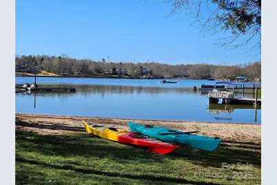 1832 Marthas Vineyard Road, York, SC 29745 - Photo 29