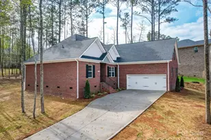 725 Granna Ln, Lancaster, SC 29720 - Photo 3