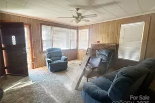 514 W Blume St, Landis, NC 28088 - Photo 3