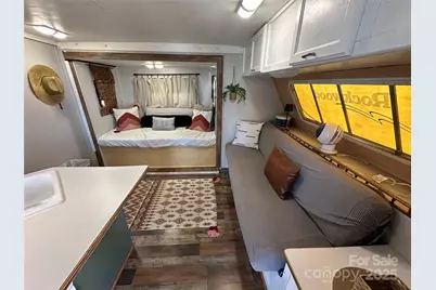 108 Robin Lane, New London, NC 28127 - Photo 5