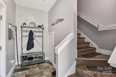 8 Apple Lane, Asheville, NC 28804 - Photo 5