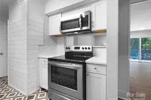 4936 Sardis Rd, Charlotte, NC 28270 - Photo 13