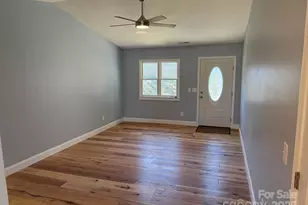 125 Dearmin Terrace, Franklin, NC 28734 - Photo 9