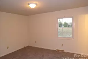 5391 Sapp Rd, Kannapolis, NC 28083 - Photo 9