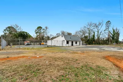 2215 West Boulevard, Charlotte, NC 28208 - Photo 3