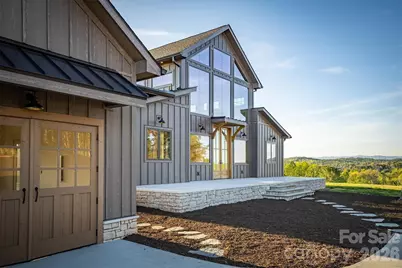 2013 Hitching Post Trail, Lenoir, NC 28645 - Photo 5