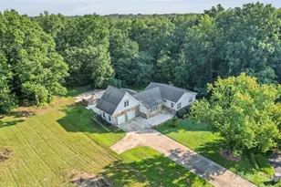 605 Allen Wy, Indian Trail, NC 28079 - Photo 3