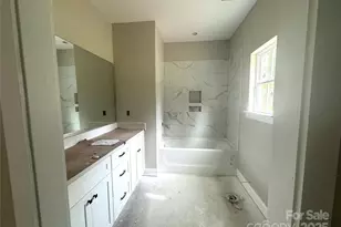 318 Stanback St, Mount Gilead, NC 27306 - Photo 5