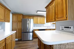348 John Thrift Rd, York, SC 29745 - Photo 5