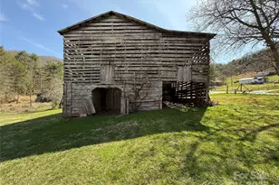 492 Paint Fork Rd, Barnardsville, NC 28709 - Photo 37