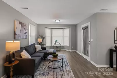 6224 Rosecroft Drive, Charlotte, NC 28215 - Photo 3